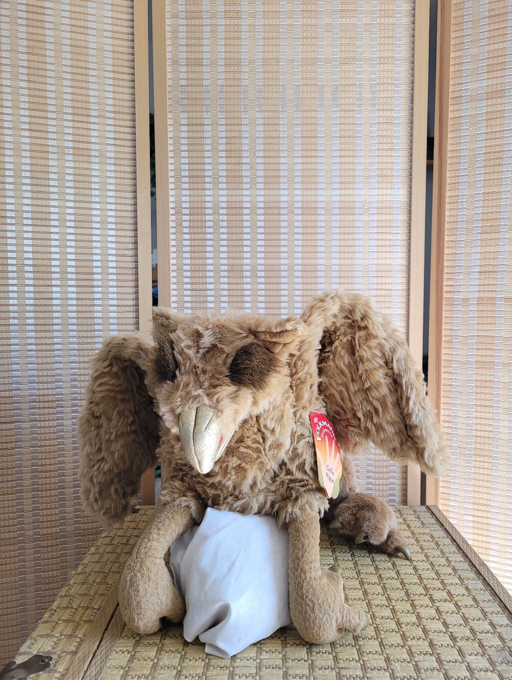Large Folkmanis Griffin Hand Puppet Full Body Plush 20” Tan Soft Plush Nice Cond